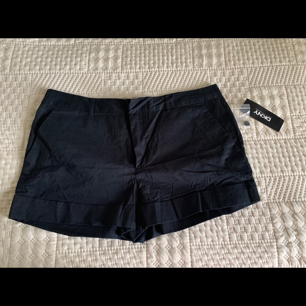 NWT DKNY Size 14 Black Shorts